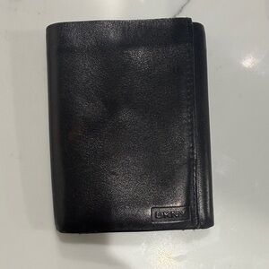 DKNY Classic Black Card Holder
